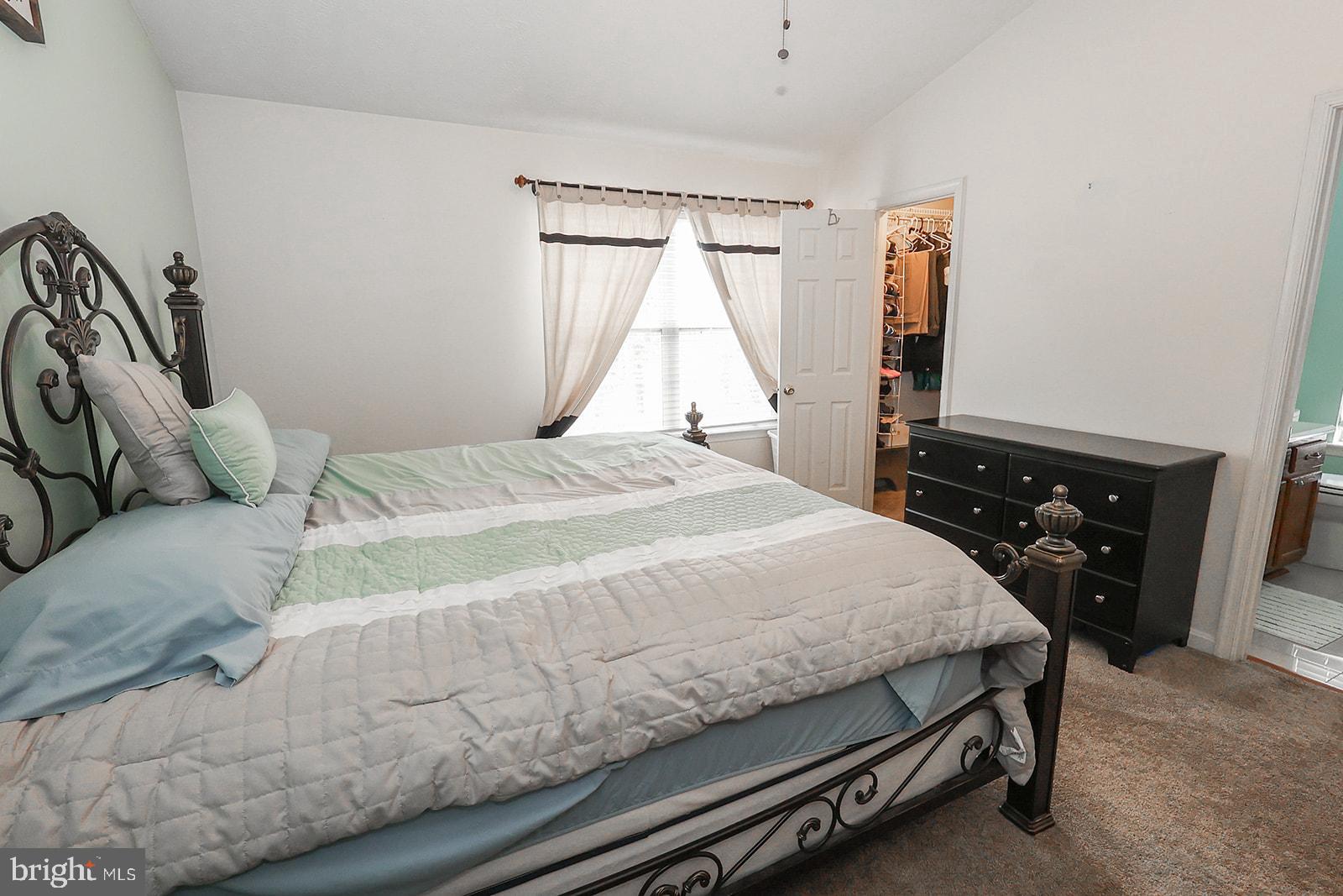 22141 SAINT LEONARDS CIRCLE