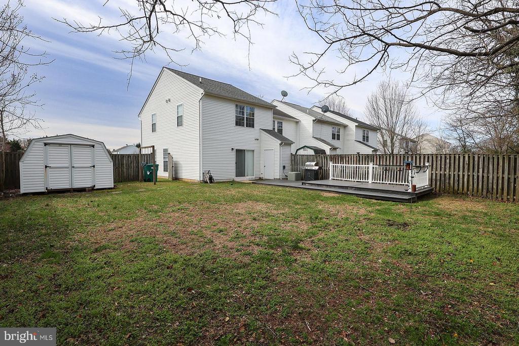 22141 SAINT LEONARDS CIRCLE