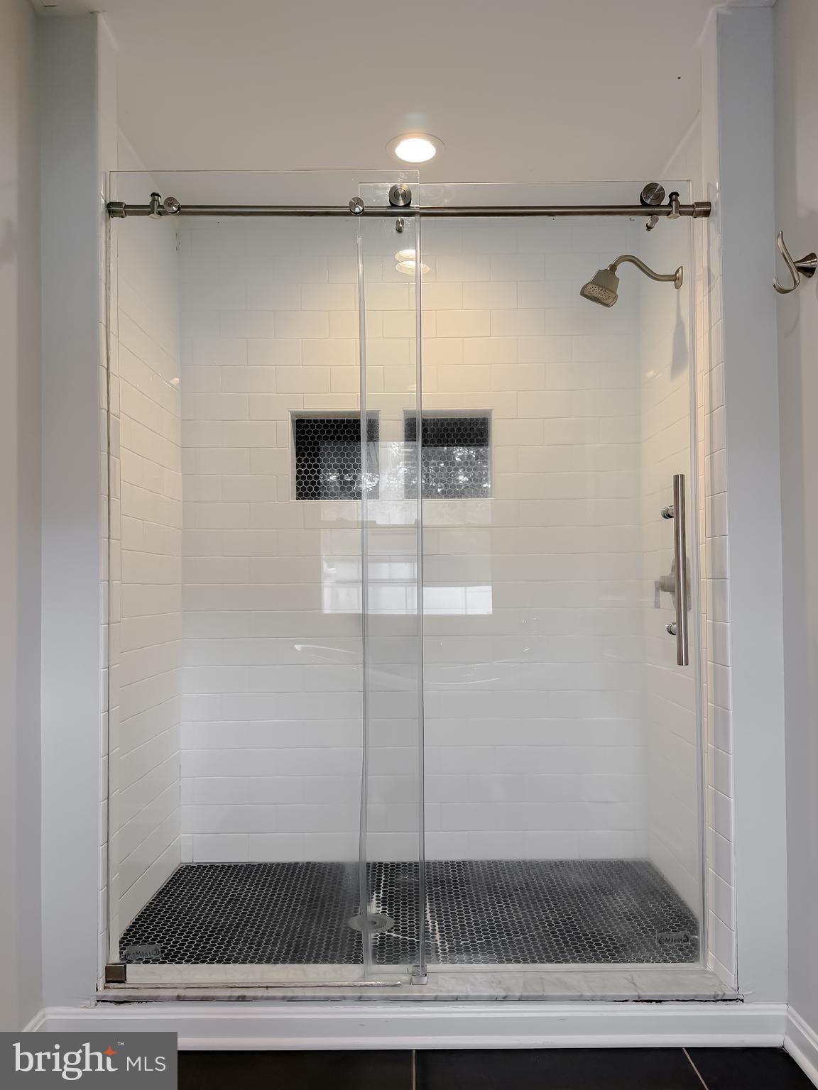 44939 SHORE DRIVE