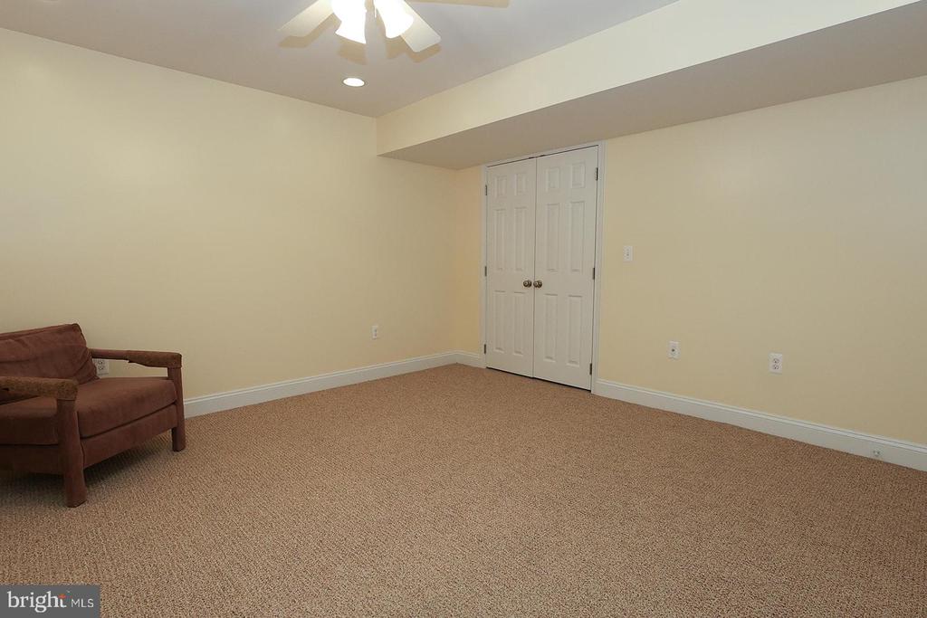24065 PAPPYS WAY