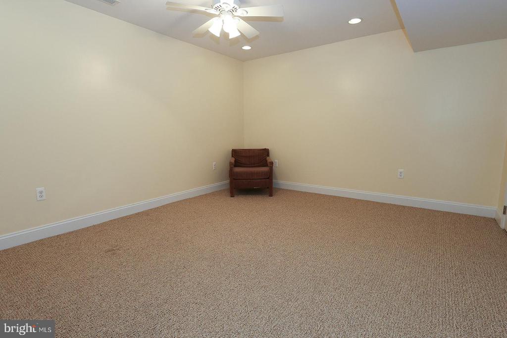 24065 PAPPYS WAY
