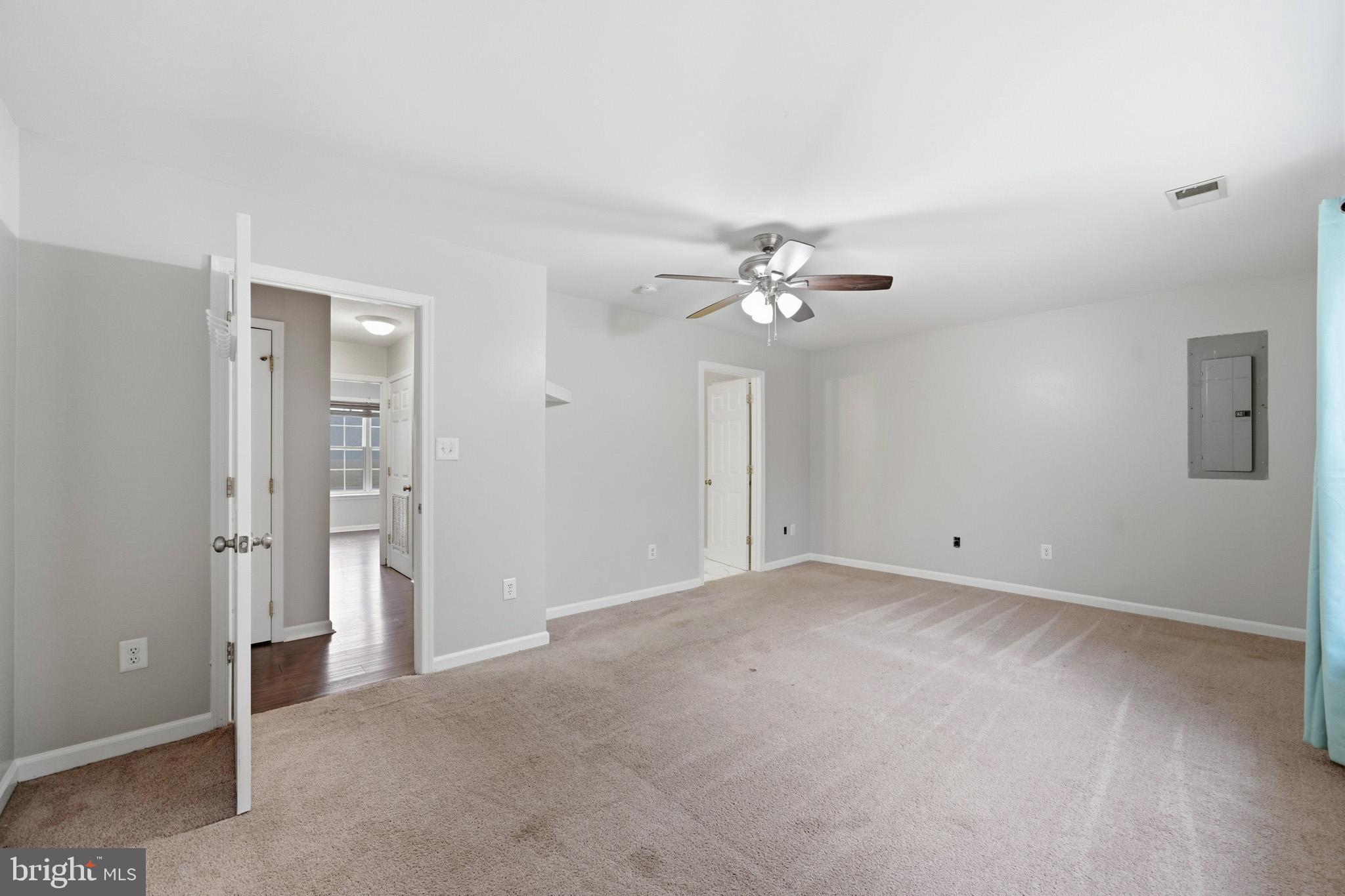 22343 NEWTOWNE NECK ROAD