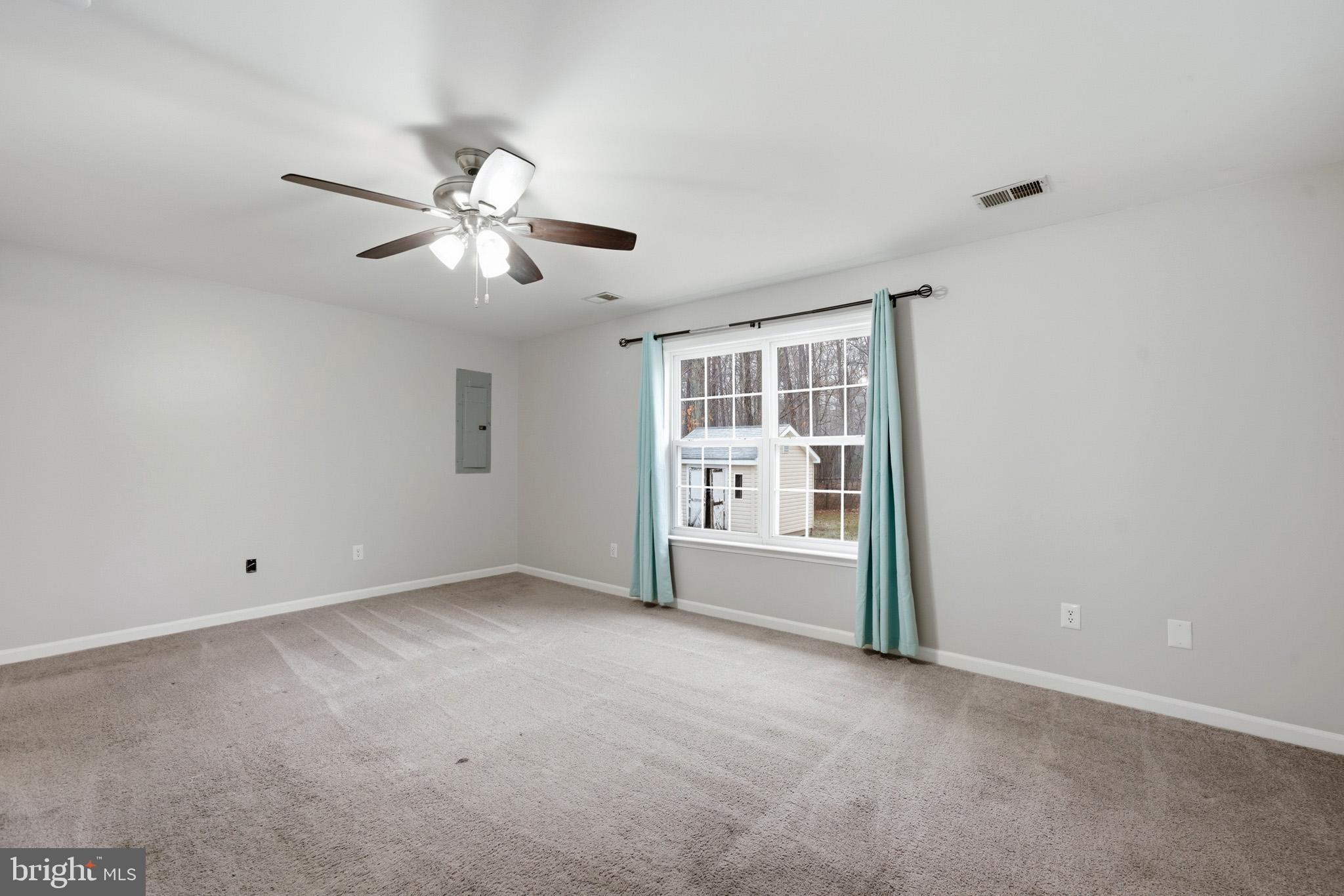 22343 NEWTOWNE NECK ROAD
