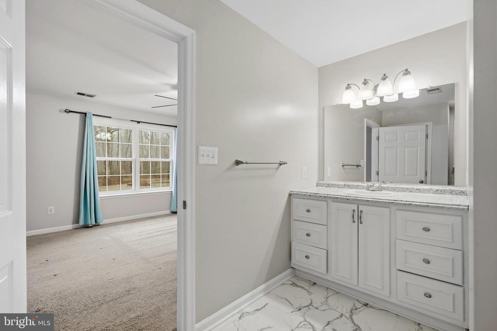 22343 NEWTOWNE NECK ROAD