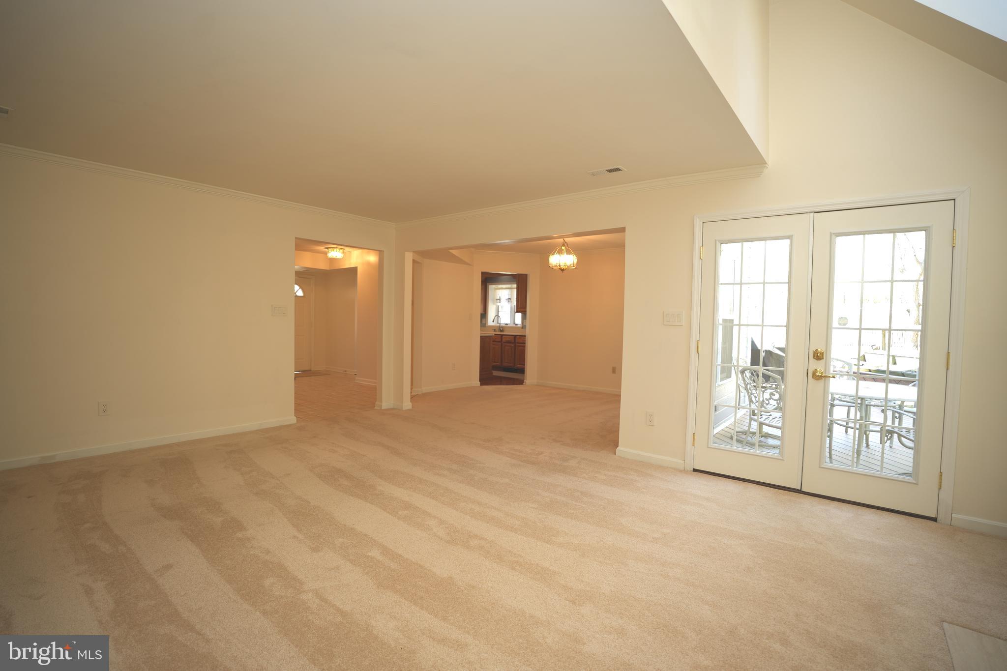 48096 MAYFLOWER DRIVE