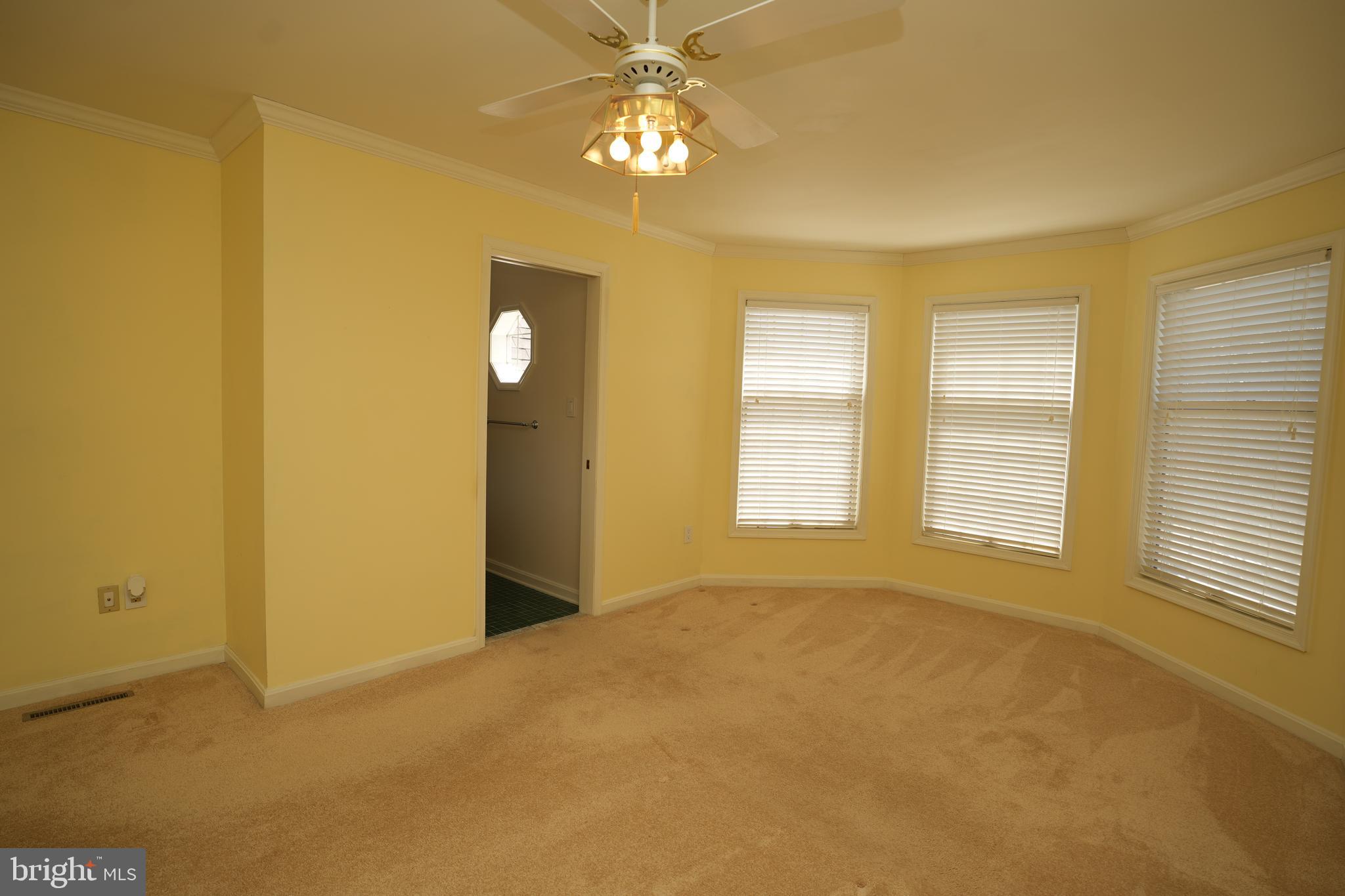 48096 MAYFLOWER DRIVE