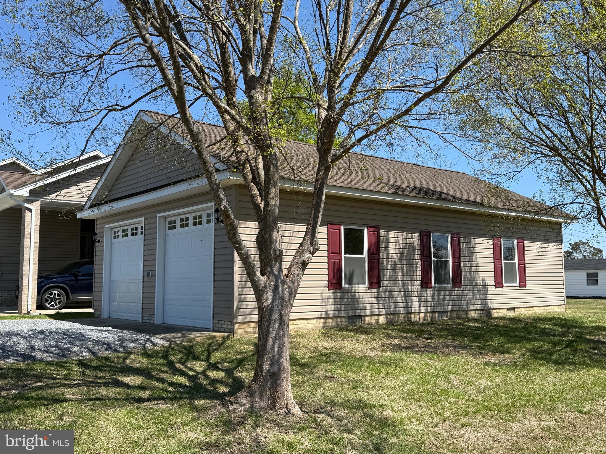 16460 SAYRE POINT LANE