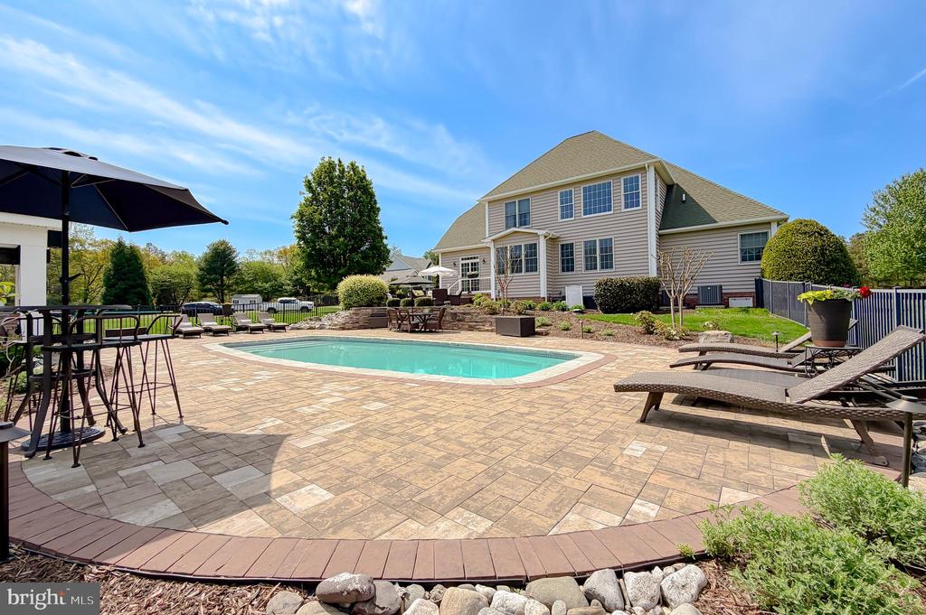 24570 SPRIGGS COURT