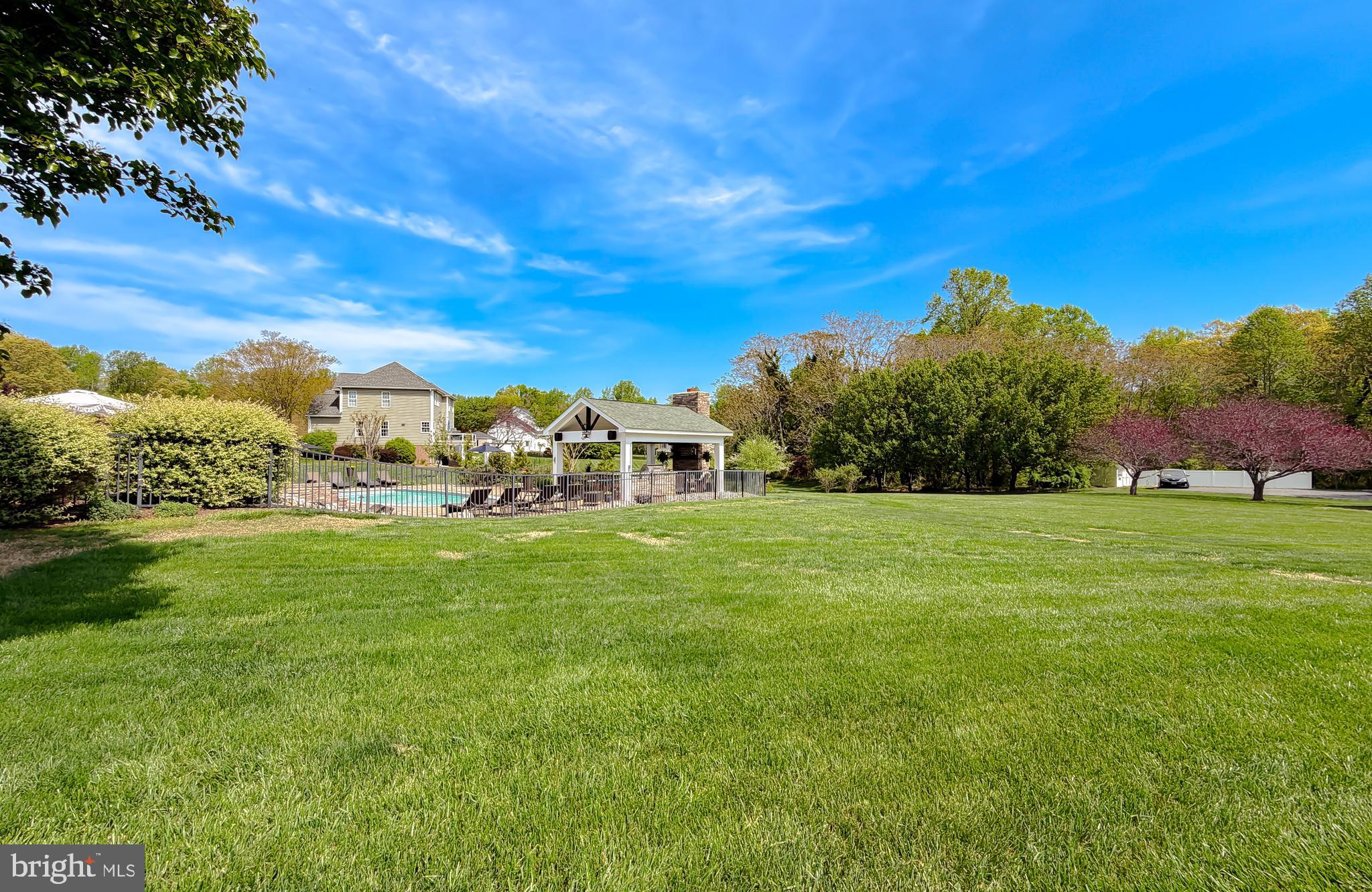 24570 SPRIGGS COURT