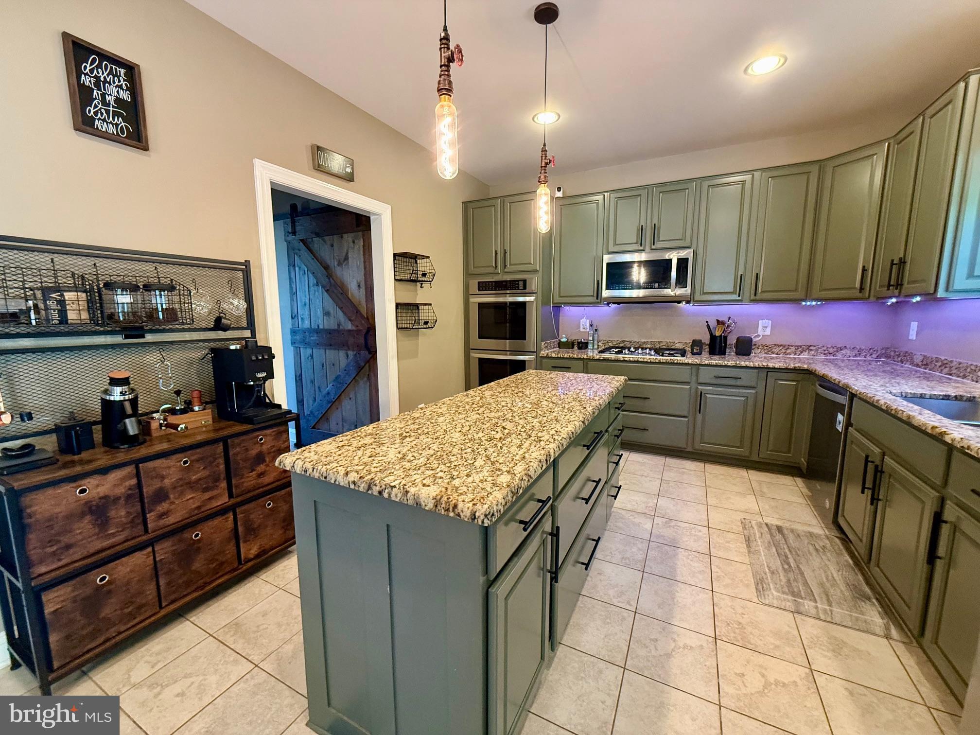 20809 MIDDLEGATE DRIVE