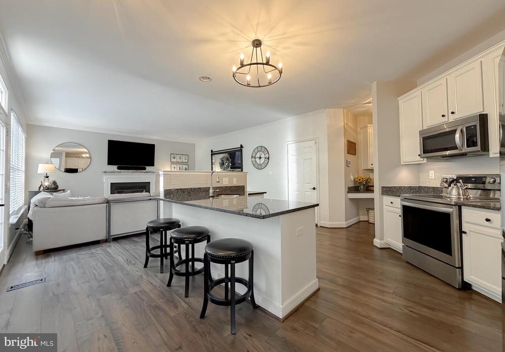 23333 DIANTHUS WAY