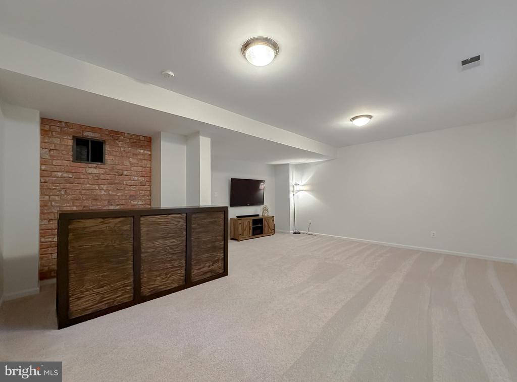 23333 DIANTHUS WAY