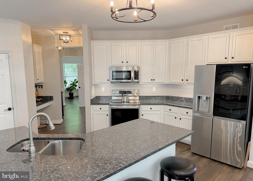 23333 DIANTHUS WAY