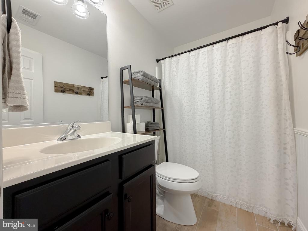 23333 DIANTHUS WAY