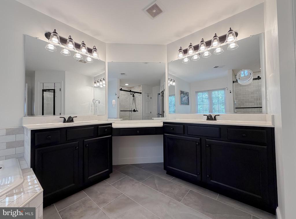 23333 DIANTHUS WAY