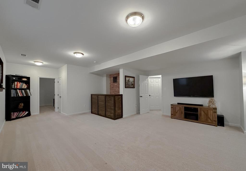 23333 DIANTHUS WAY