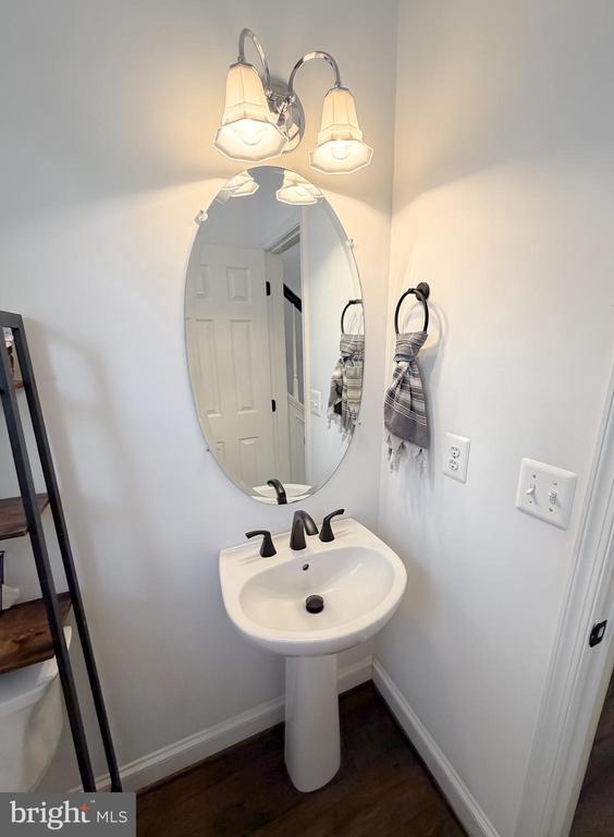 23333 DIANTHUS WAY