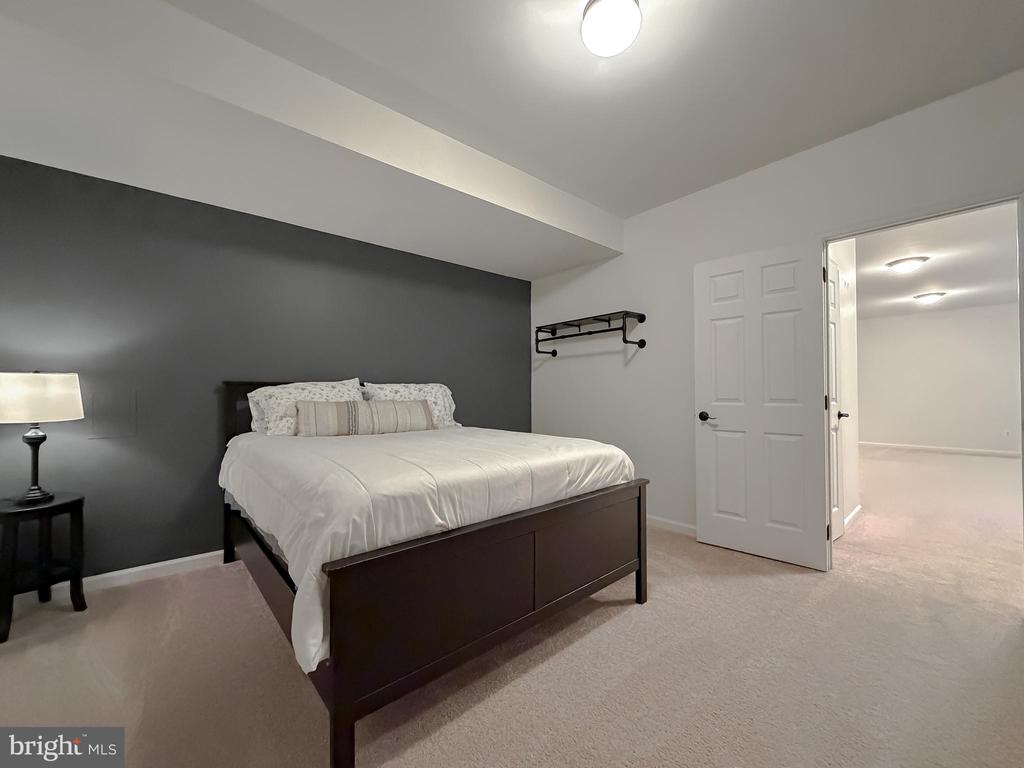 23333 DIANTHUS WAY