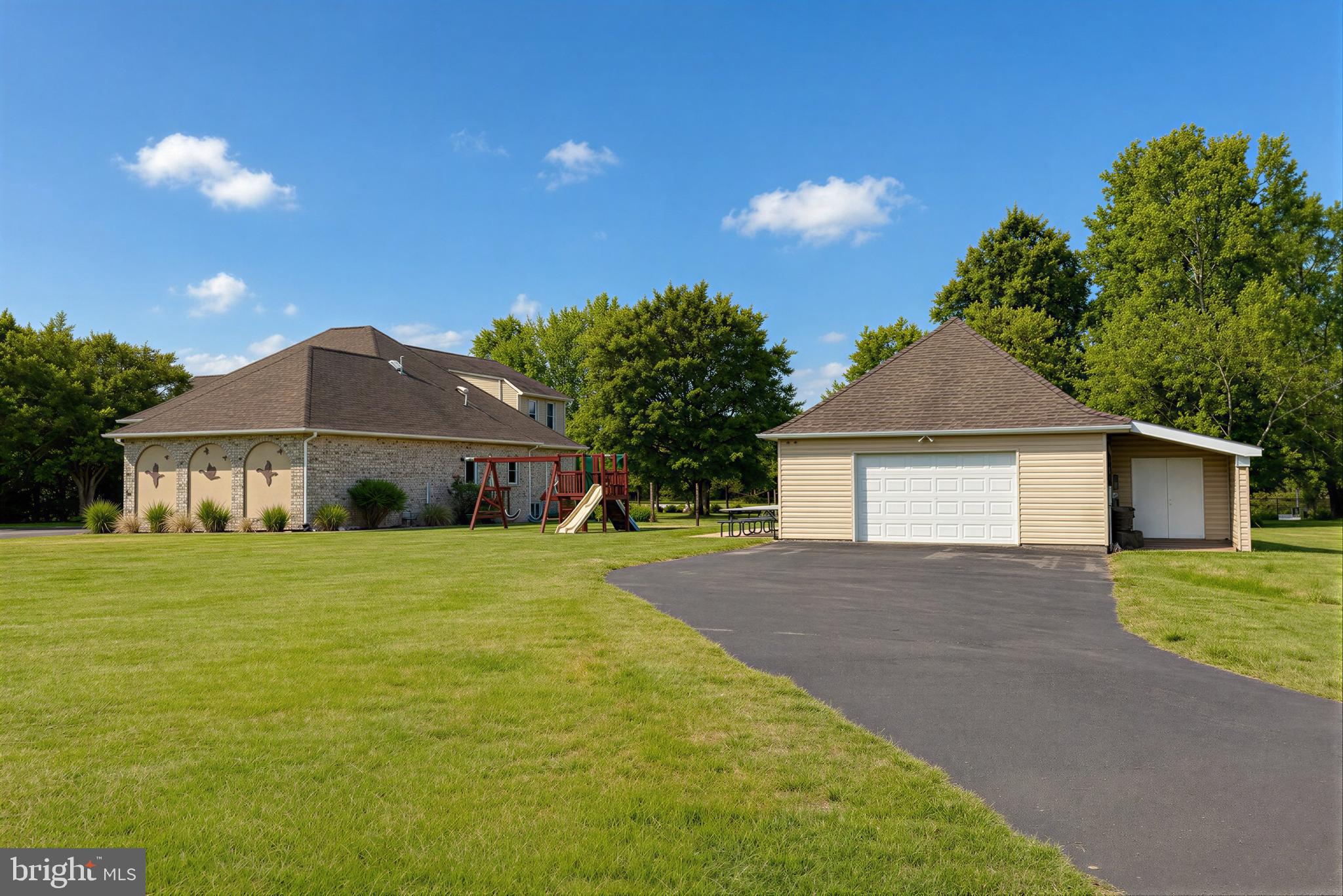 21045 OAKLAND HALL ROAD