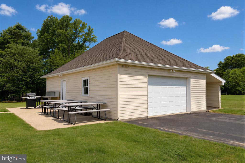 21045 OAKLAND HALL ROAD