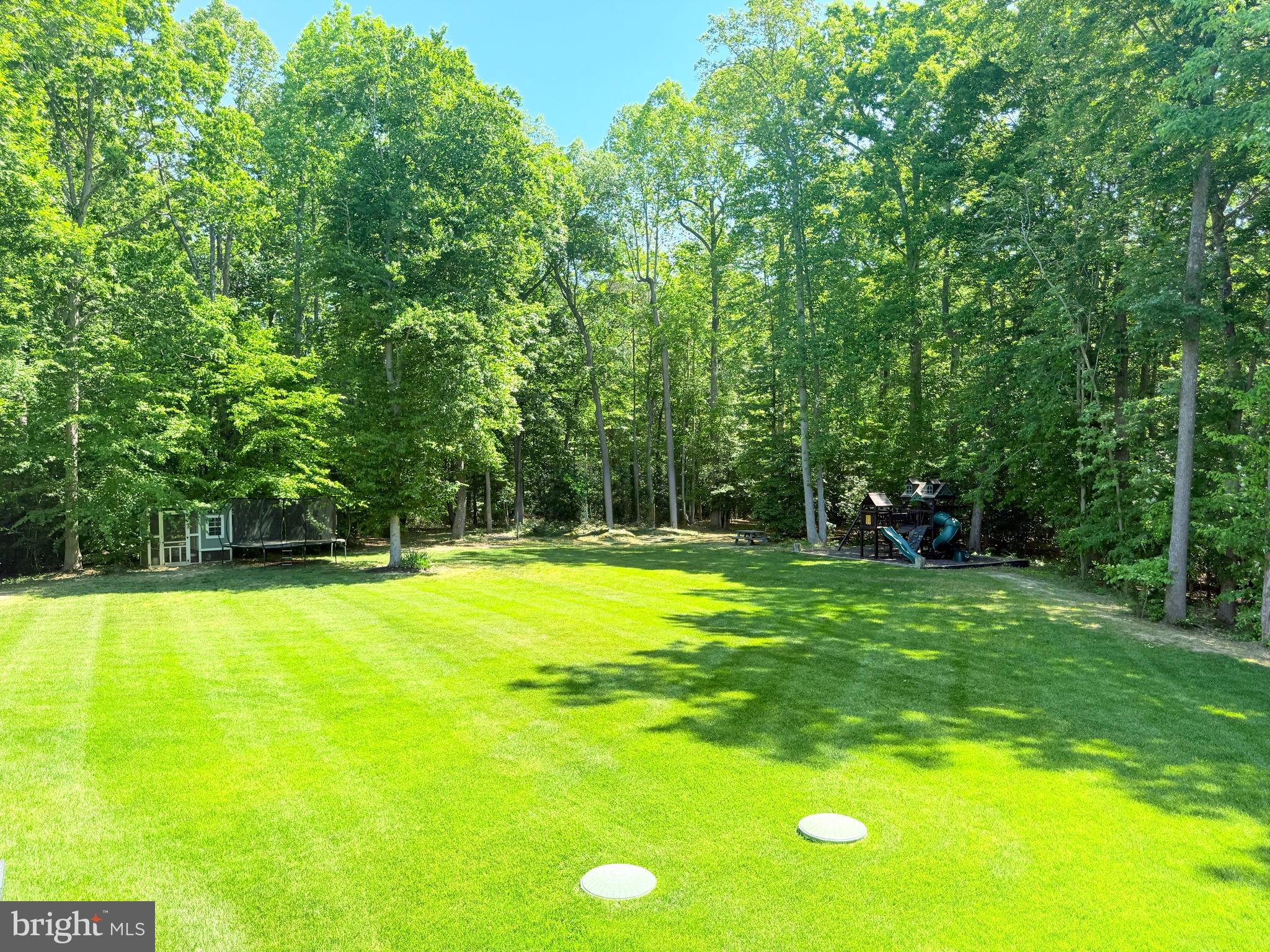 42102 WOODY LANE
