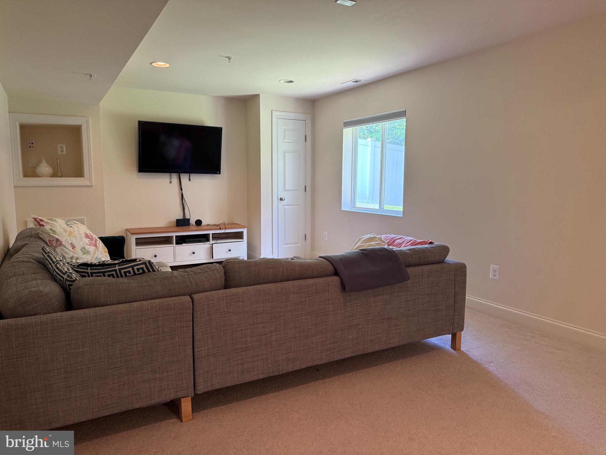 24331 BROAD CREEK DRIVE