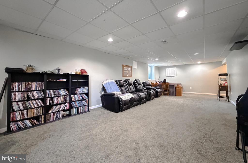 21737 PINEHURST COURT