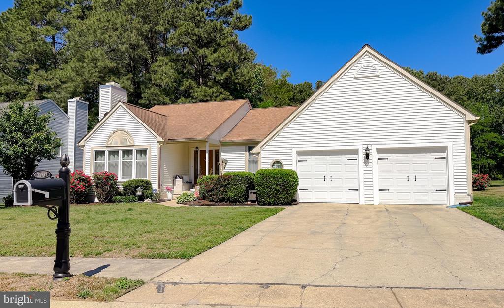 21737 PINEHURST COURT