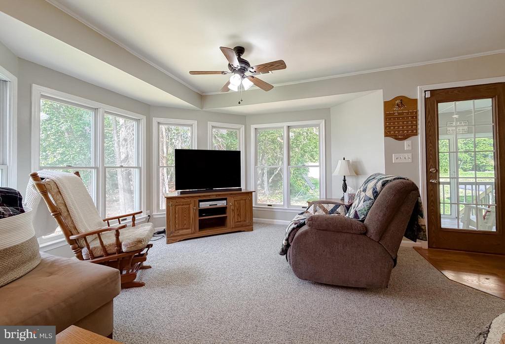 21737 PINEHURST COURT