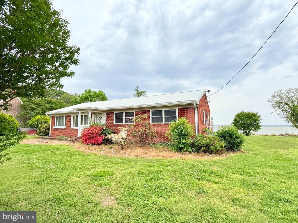 48724 CURLEYS ROAD