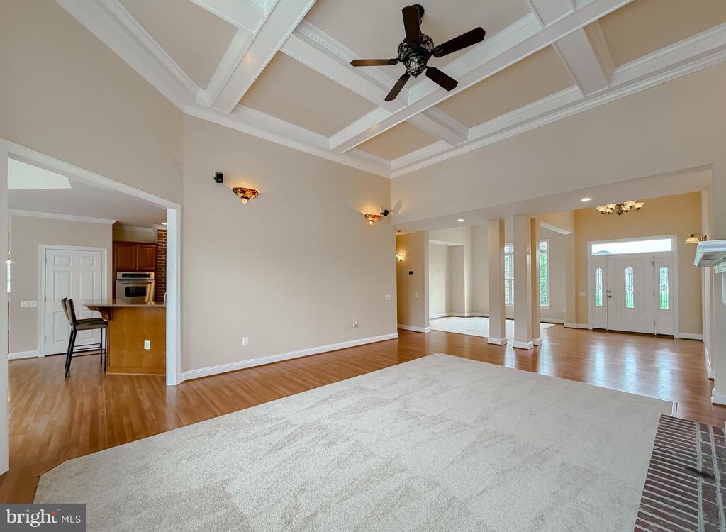 47805 KITTAMAQUUND LANE