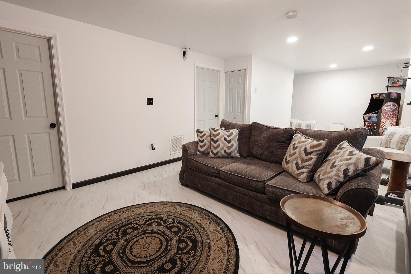 45525 SUNFLOWER STREET