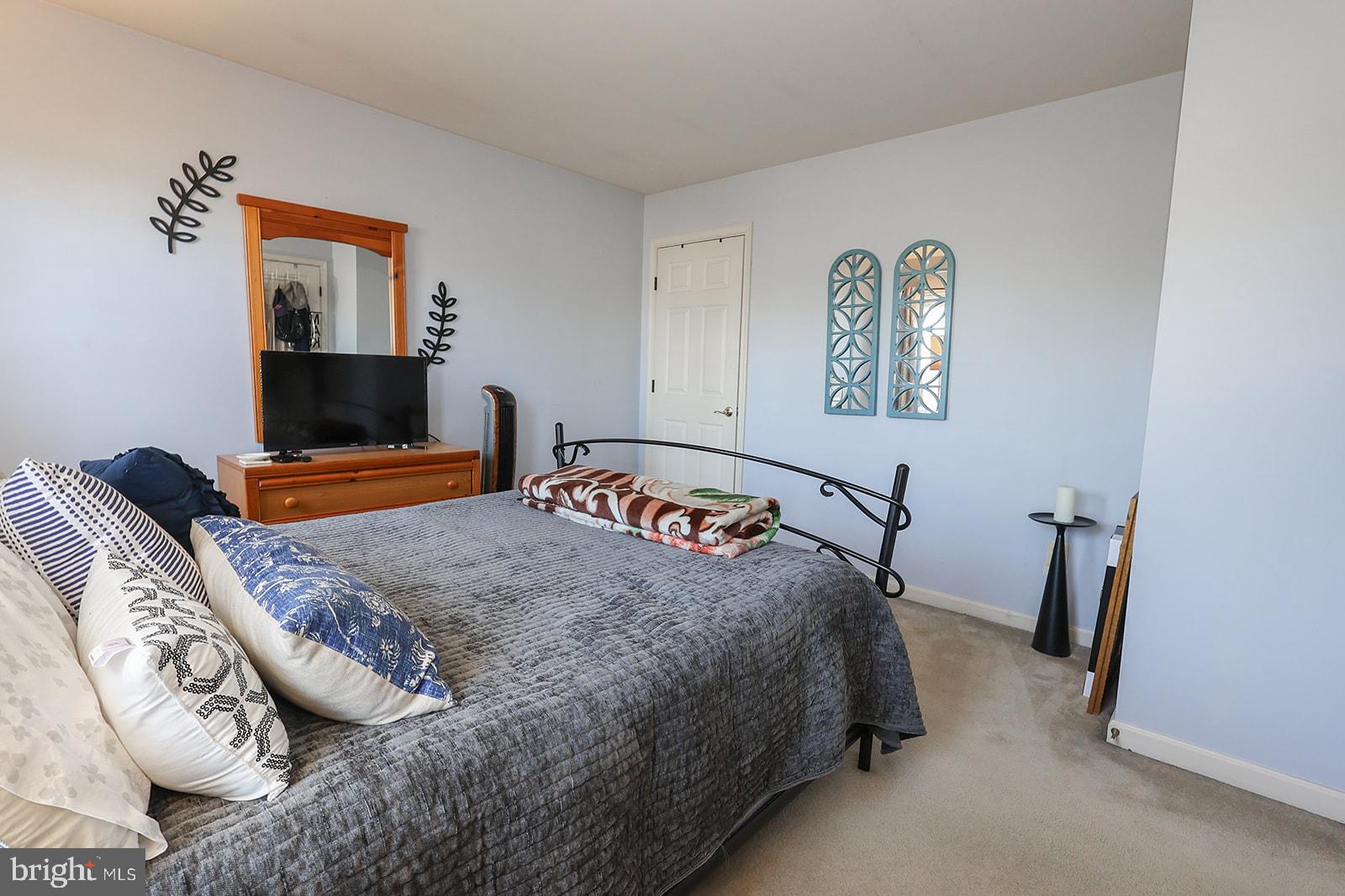45525 SUNFLOWER STREET