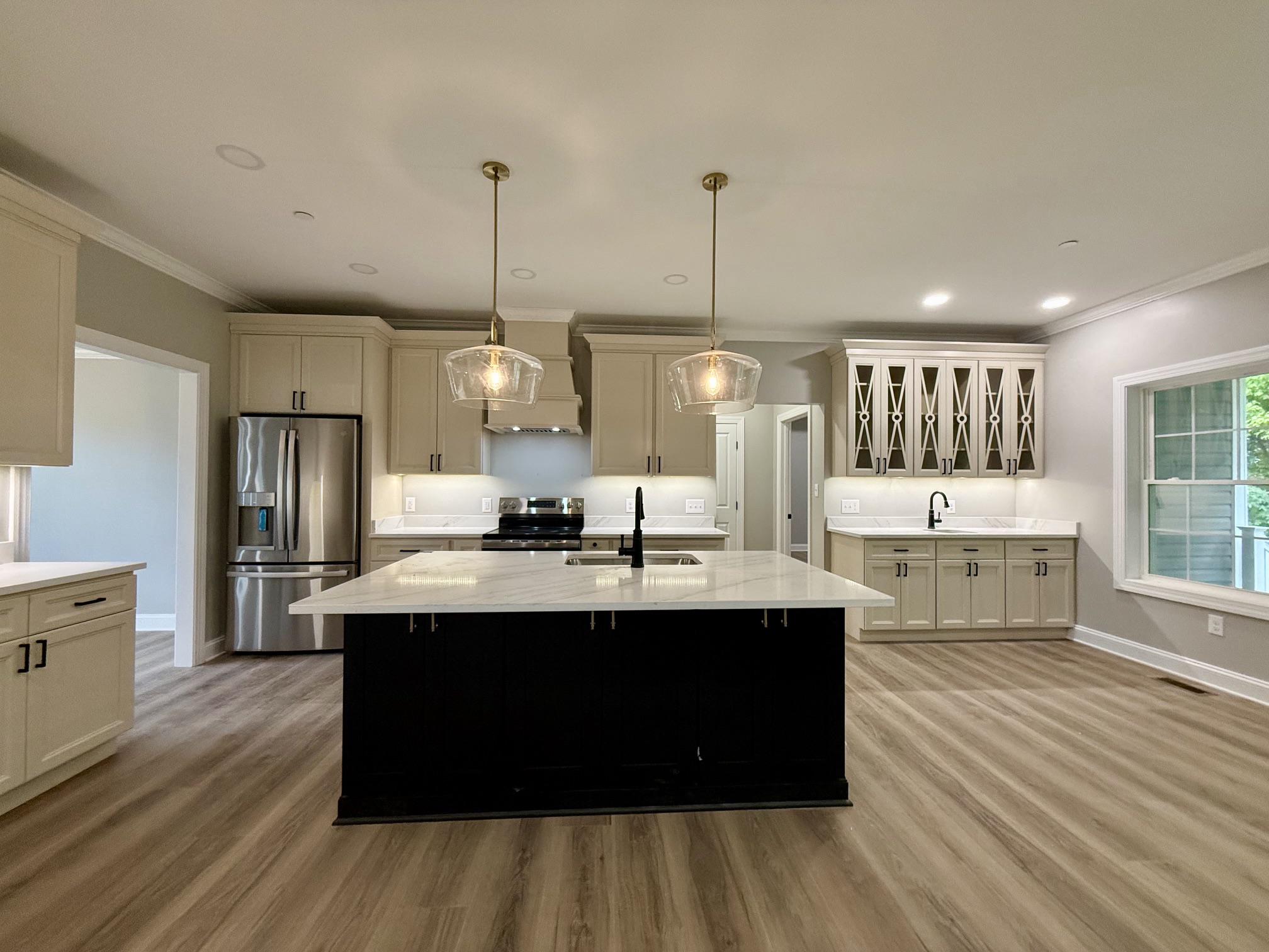 17480 LIGHTHOUSE COMMONS DRIVE