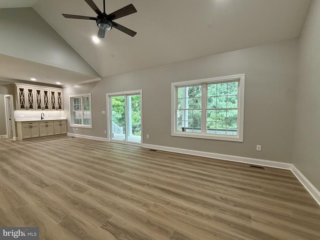 17480 LIGHTHOUSE COMMONS DRIVE