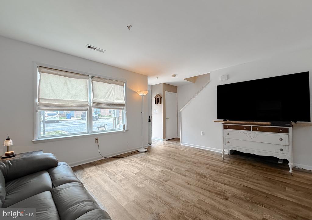 41986 SATCHEL PAIGE WAY