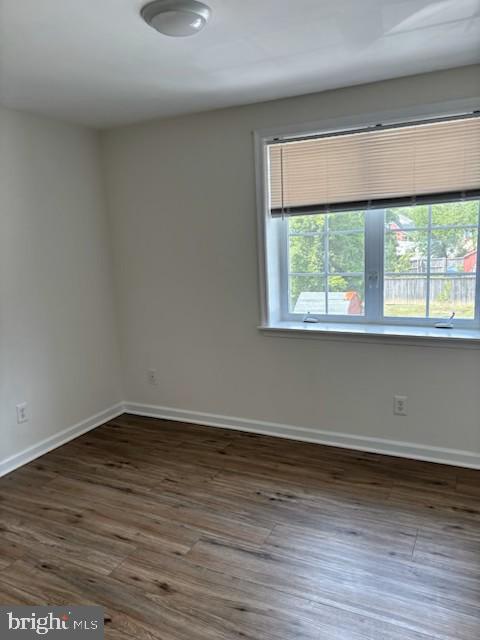 22756 LAWRENCE AVENUE Unit: 6