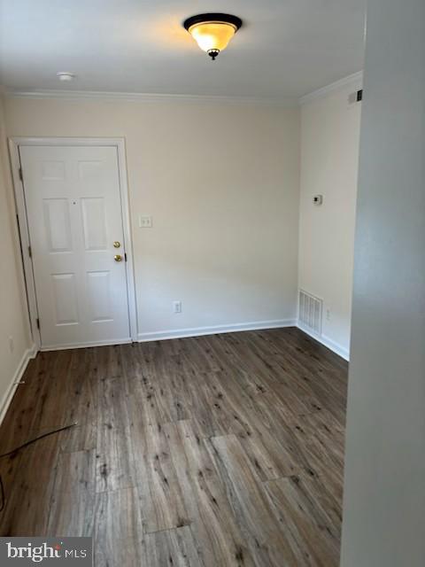 22756 LAWRENCE AVENUE Unit: 6