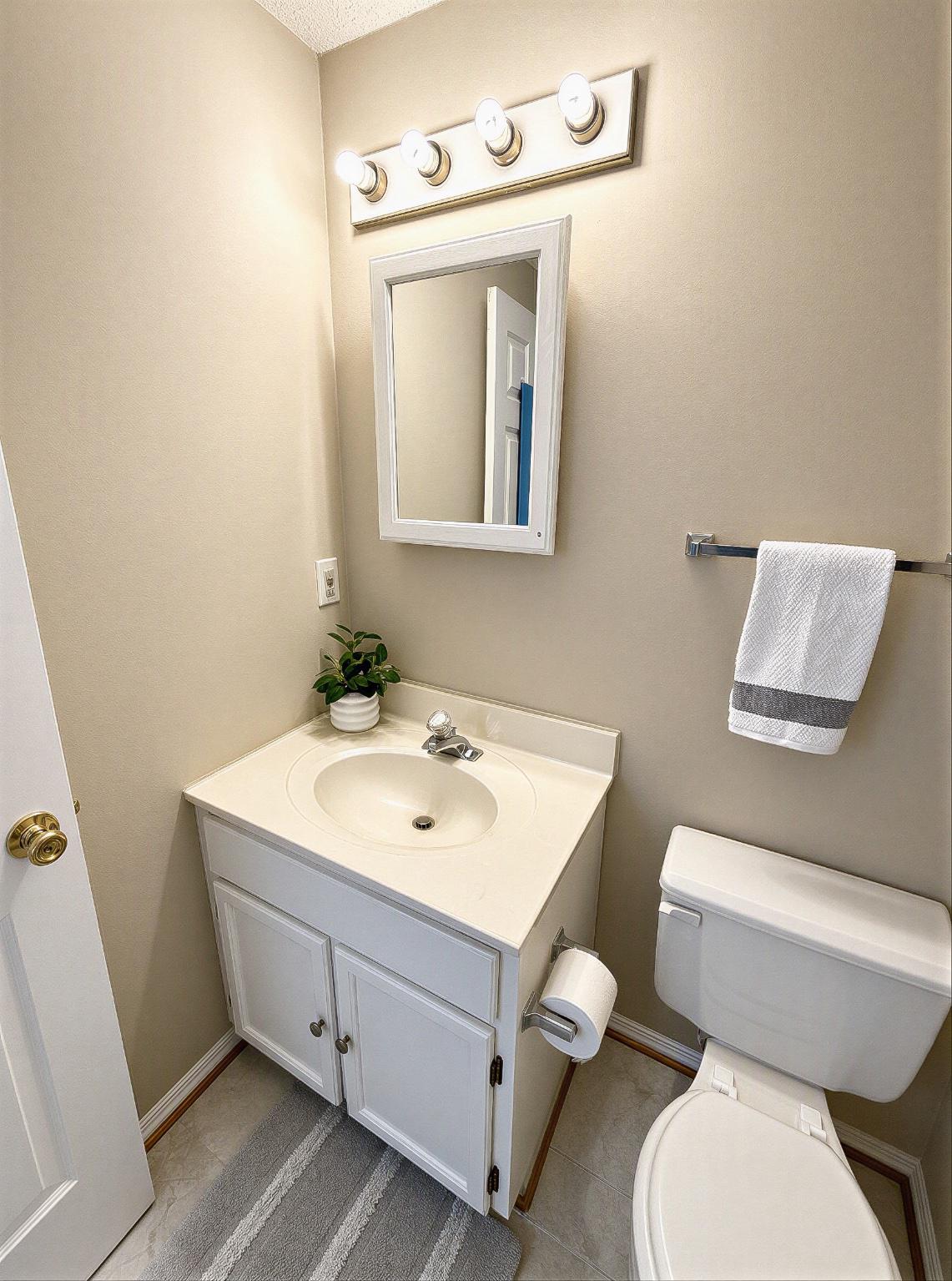 20811 HARLEQUIN LANE