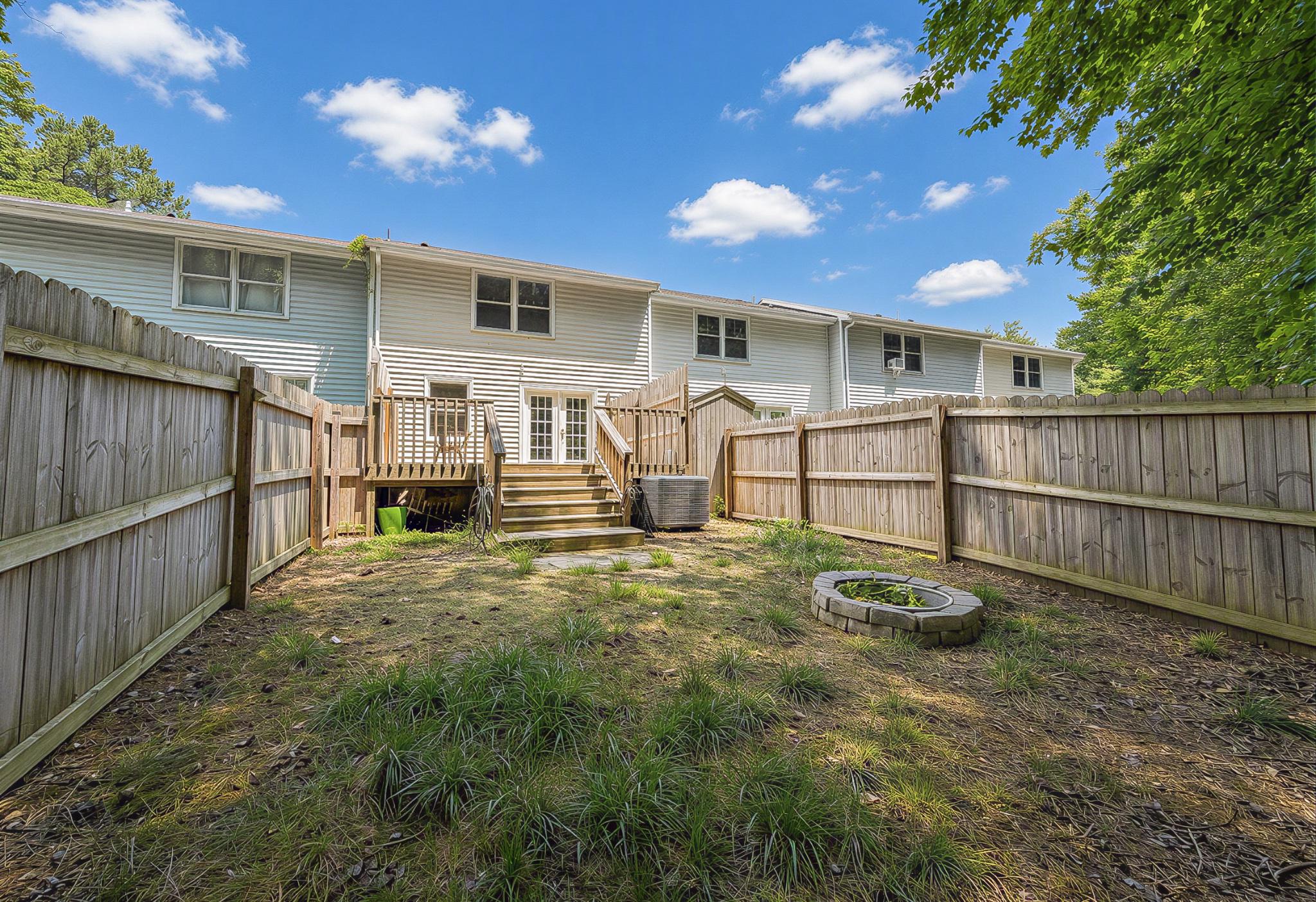 20811 HARLEQUIN LANE