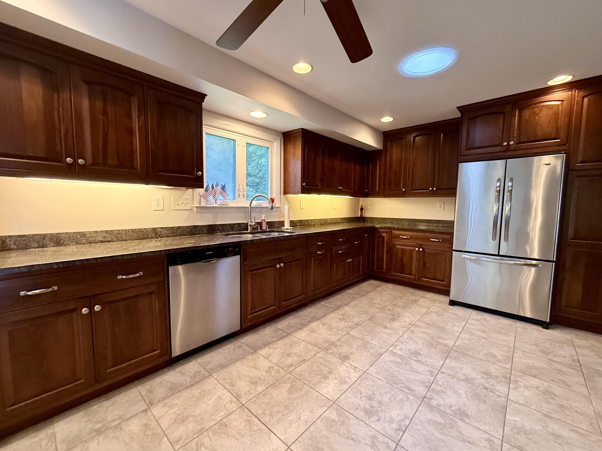 40582 PORT PLACE