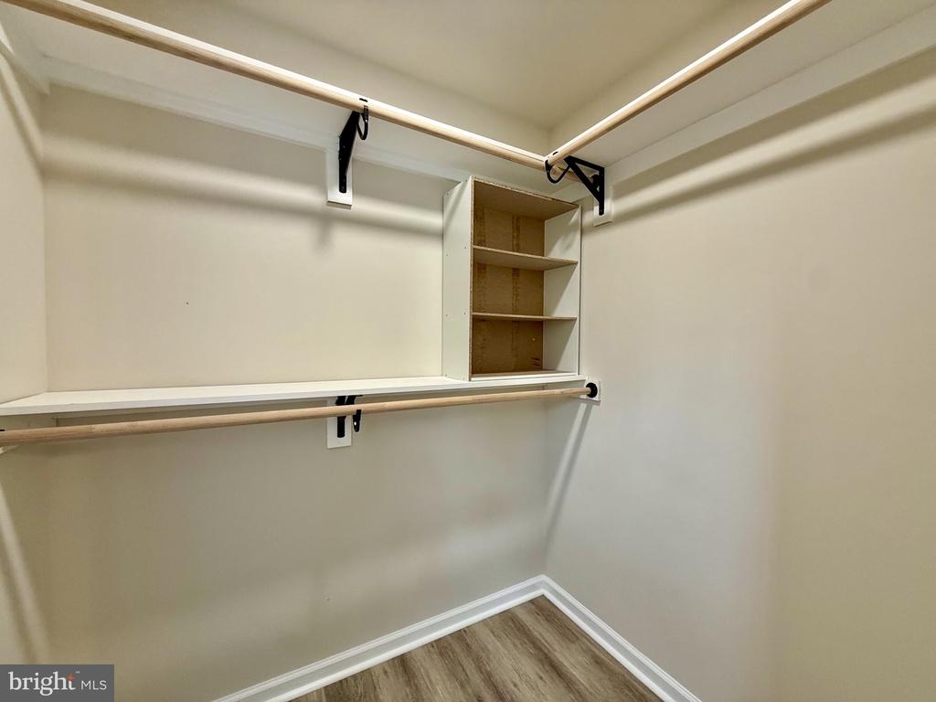 44845 DOT BANAGAN LANE Unit: GARAGE APT