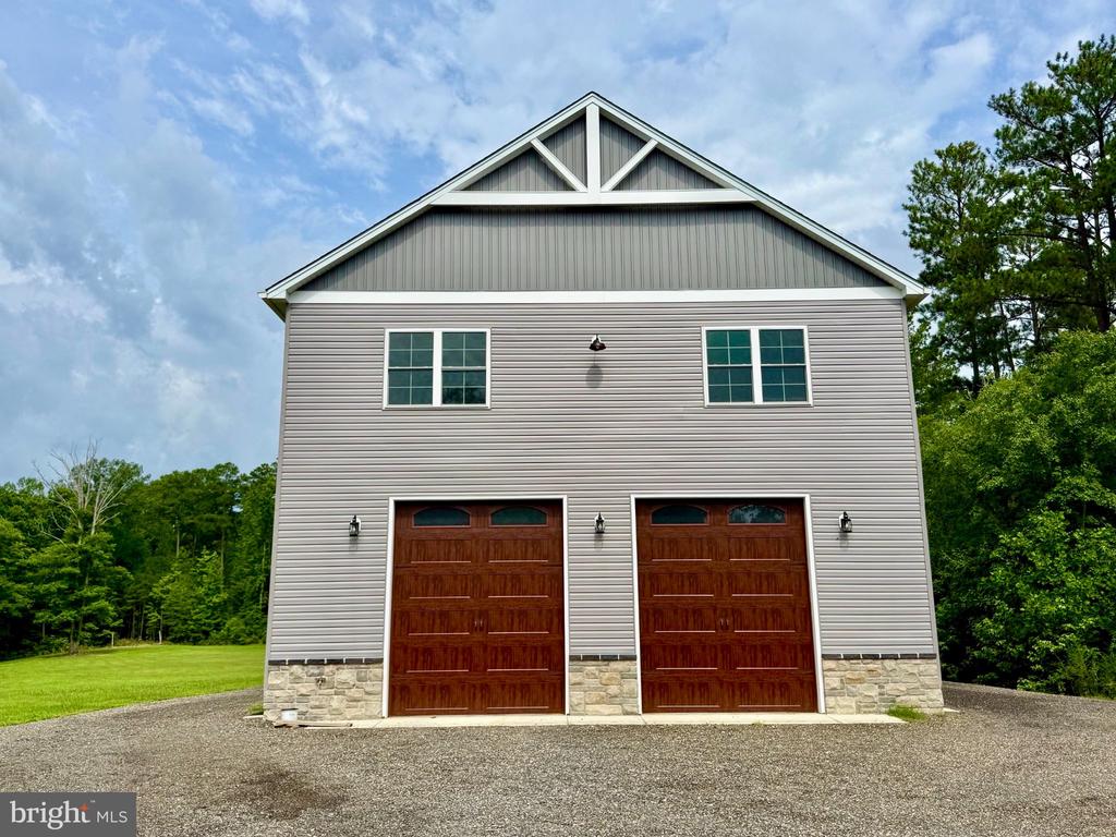 44845 DOT BANAGAN LANE Unit: GARAGE APT
