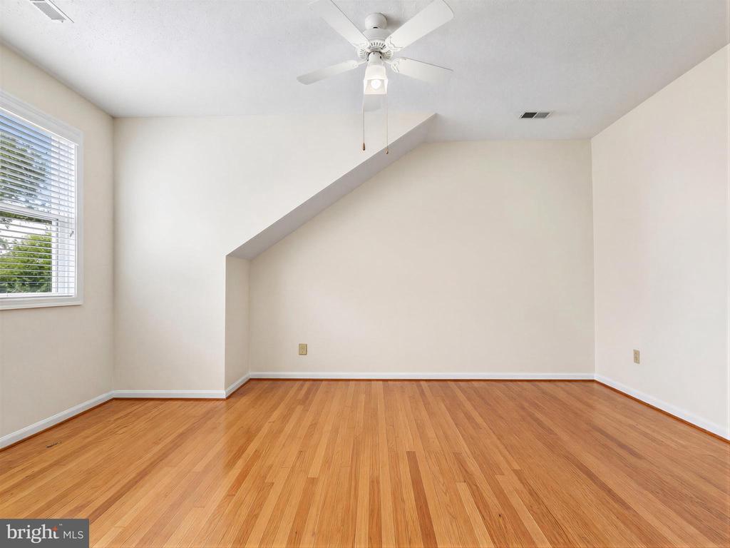 40579 PORT PLACE