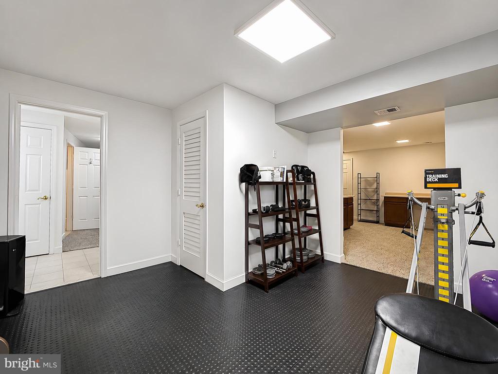 20750 DEER WOOD PARK DRIVE