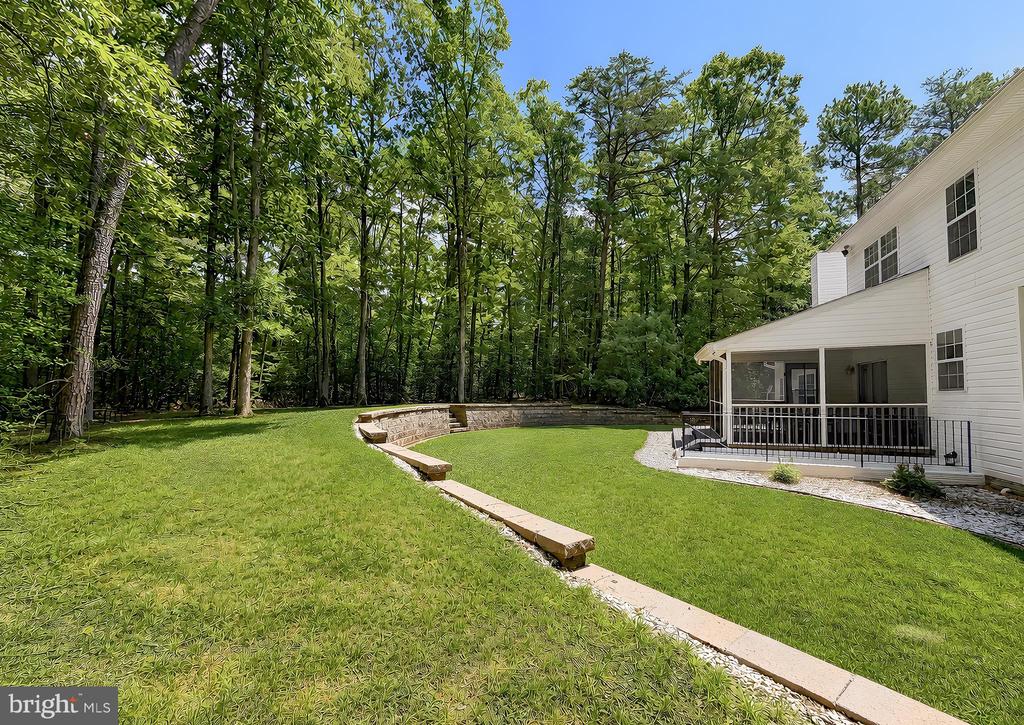 20750 DEER WOOD PARK DRIVE