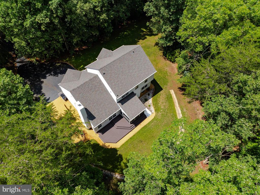 20750 DEER WOOD PARK DRIVE