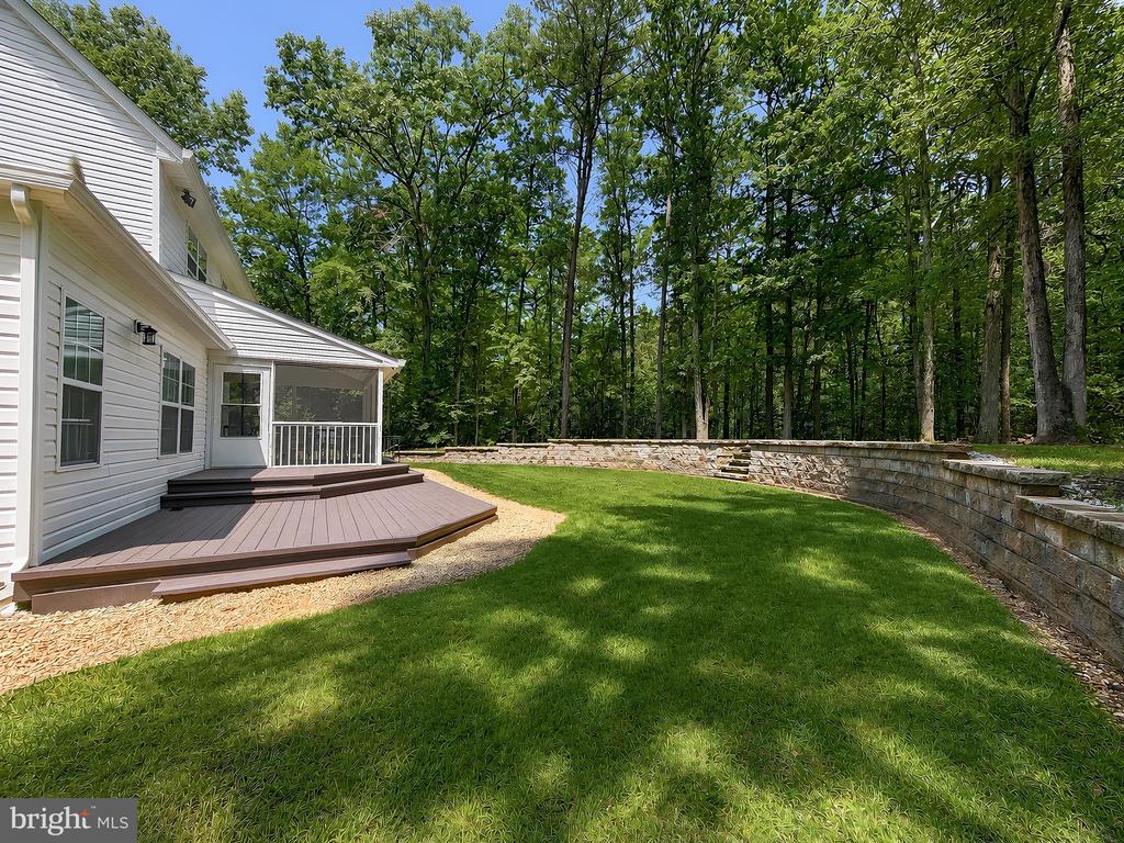 20750 DEER WOOD PARK DRIVE