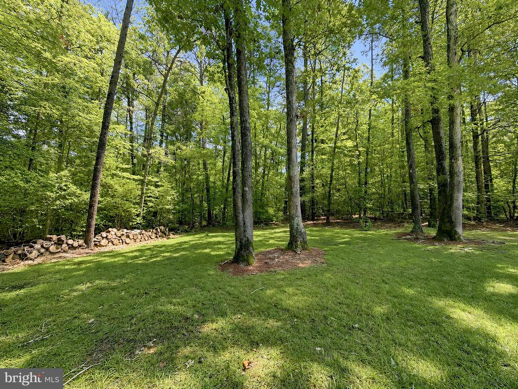 20750 DEER WOOD PARK DRIVE