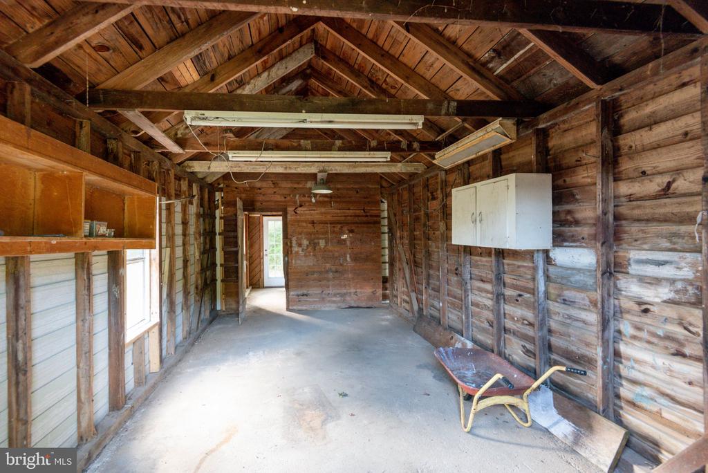 45776 BOOTHE ROAD